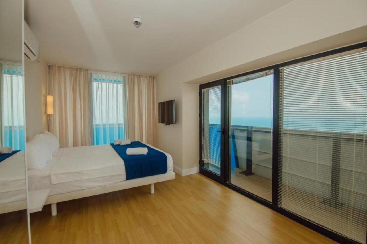 Superior Apartments Orbi City Sea View Batumi Esterno foto